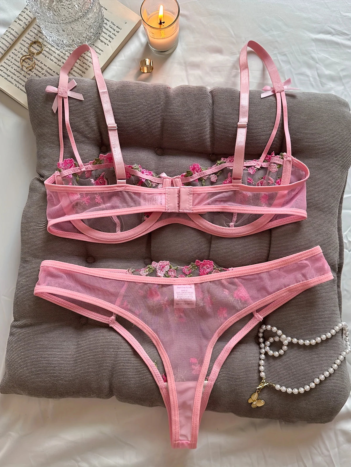 Conjunto de Lingerie Transparente Bordado Floral